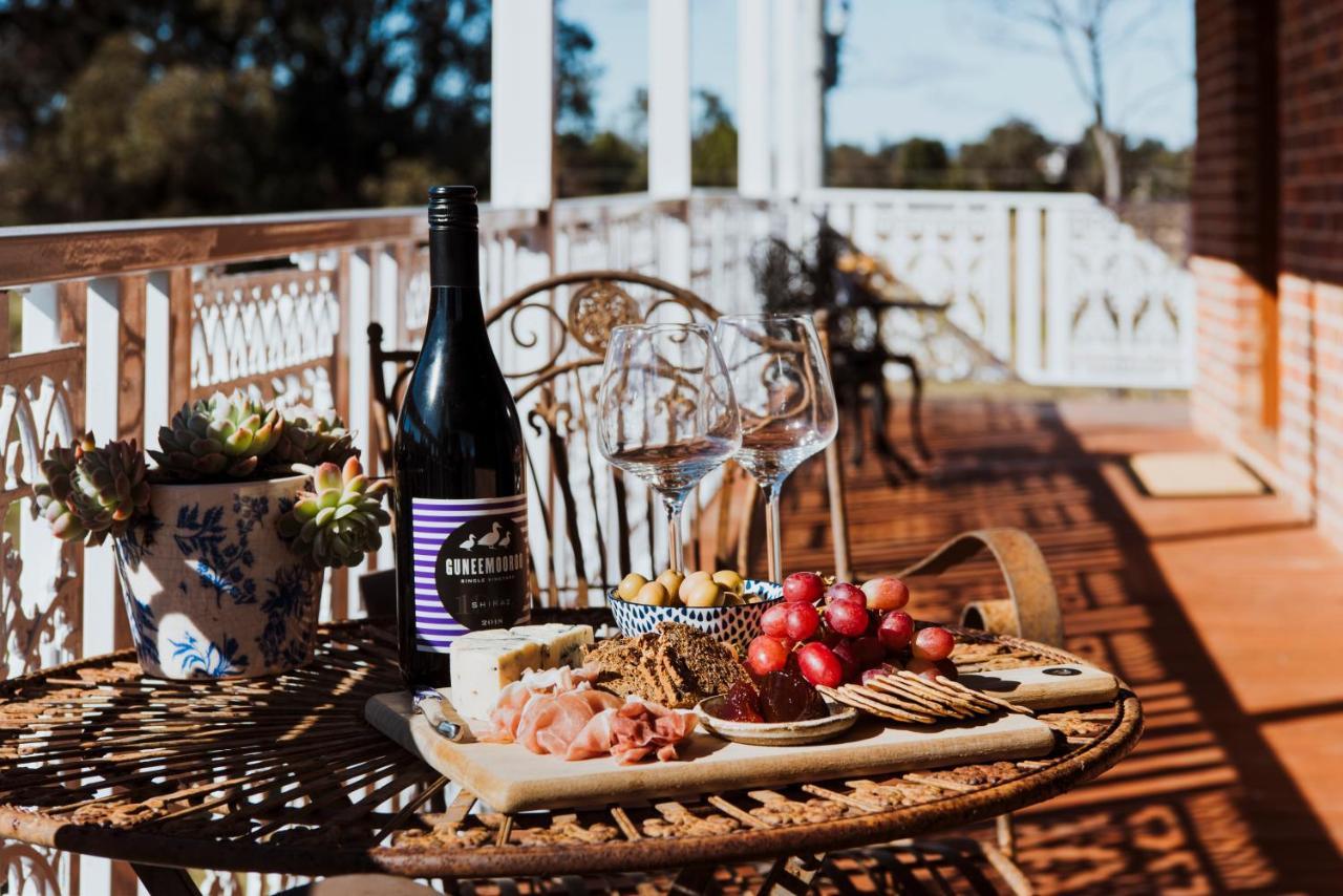 Enfield House Mudgee Bed & Breakfast Exterior photo